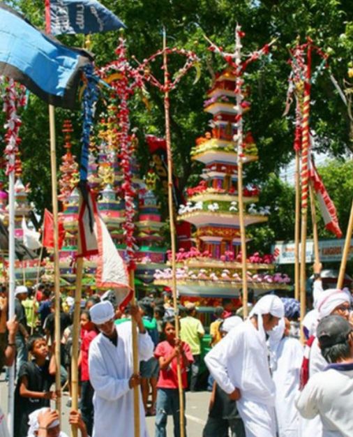 Struktur menara Tabot yang diarak